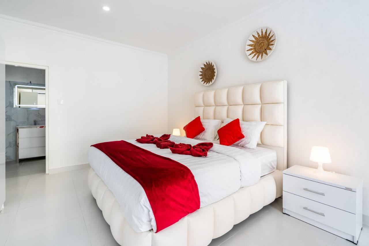 Luxury Minimalist Villa White Angel In Seminyak Exterior foto