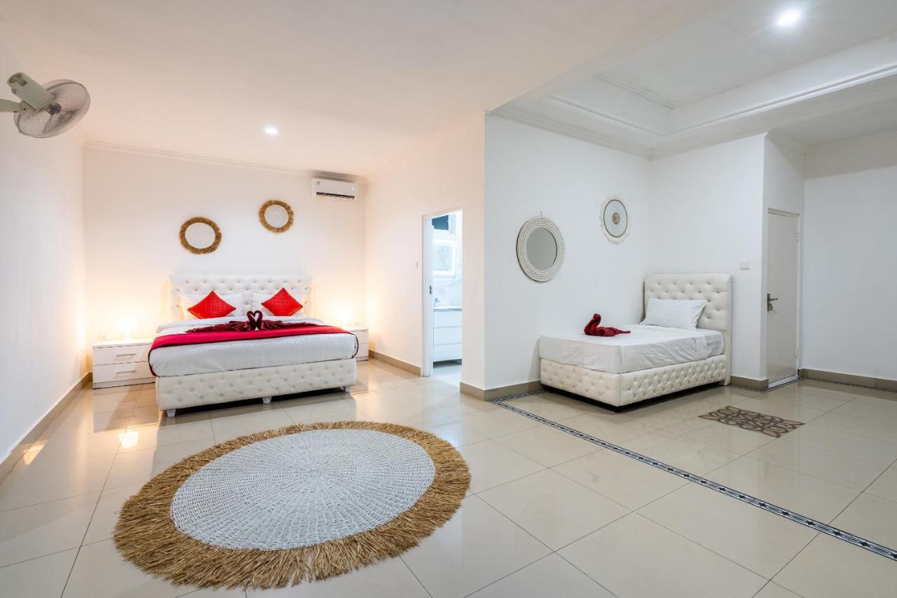 Luxury Minimalist Villa White Angel In Seminyak Exterior foto