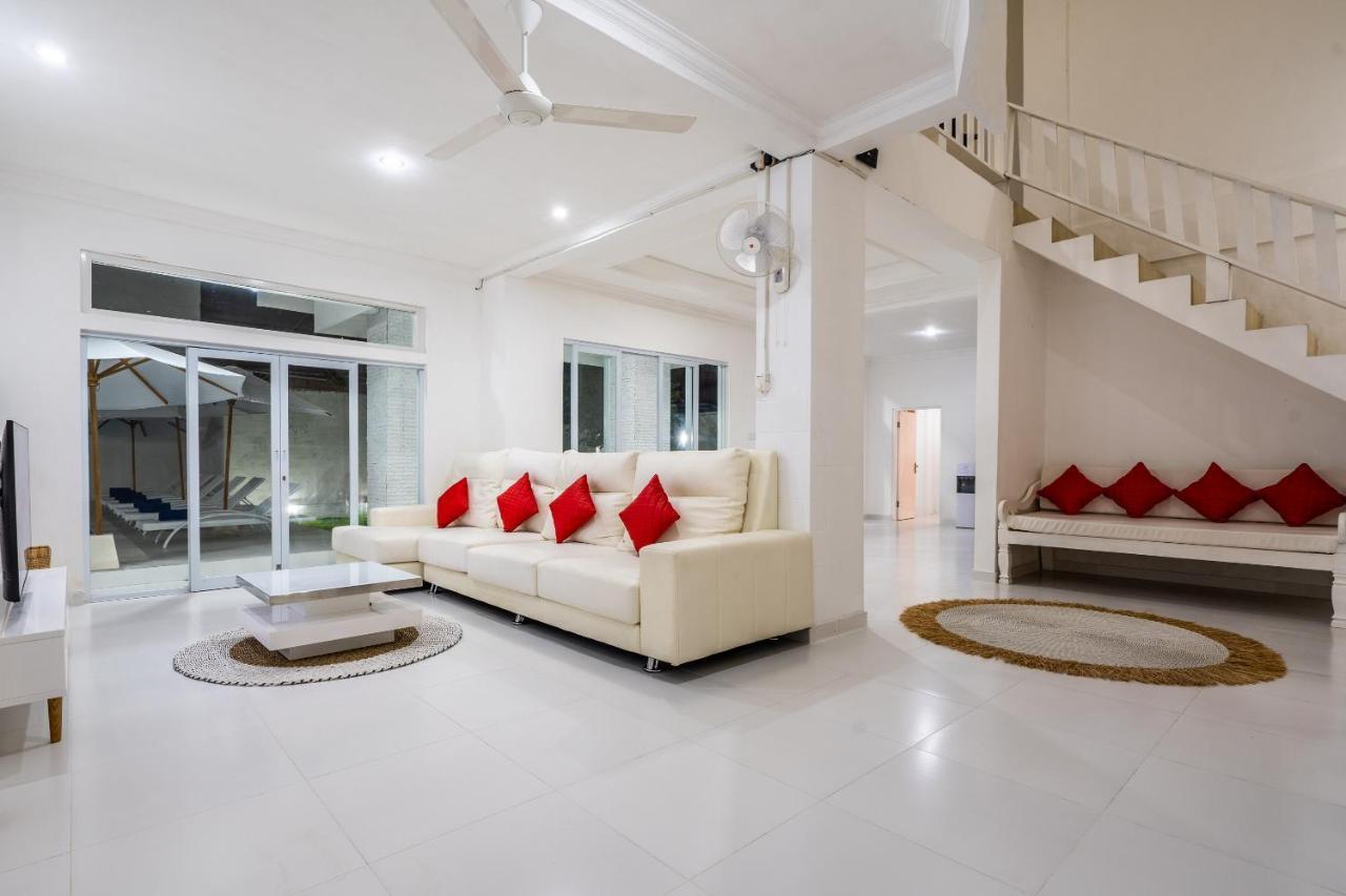 Luxury Minimalist Villa White Angel In Seminyak Exterior foto